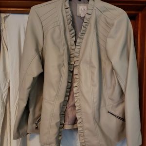 ✔️CJ Banks Ruffled Open Front Vegan Blazer Jacket, Putty Color, EUC